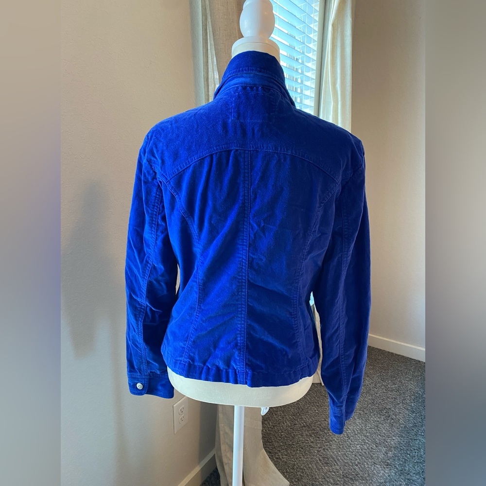Blue Jacket - Picture 7 of 7